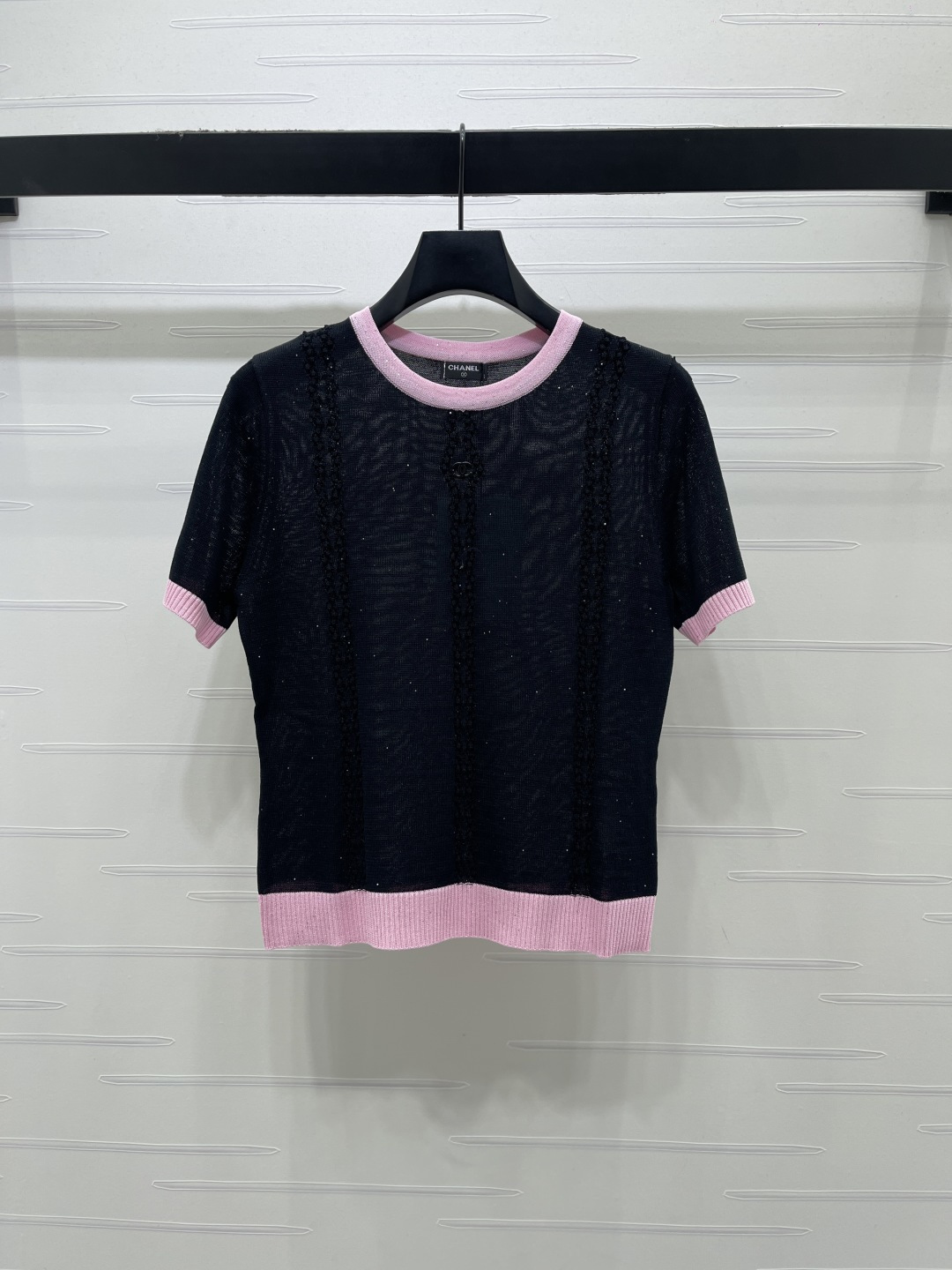 Women's short sleeves
